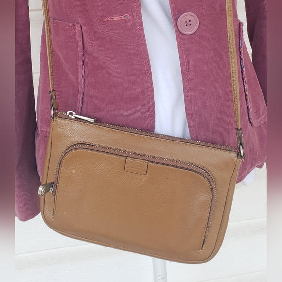 90's FOSSIL Tan Crossbody Cow Hide Leather Bag!!!! - Picture 16 of 16